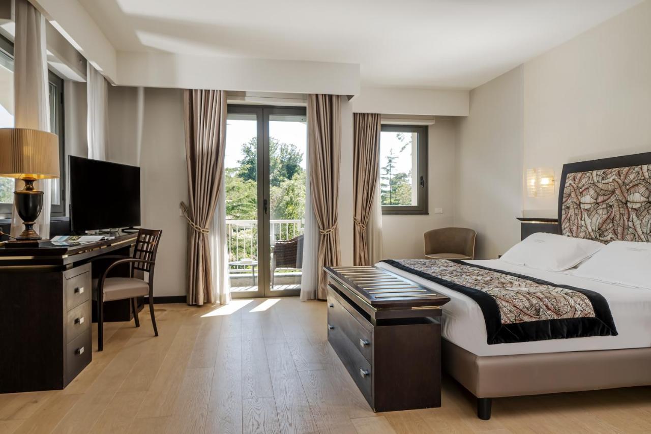 Hotel St.Mauritius ฟอร์เต เดย์ มาร์มี ภายนอก รูปภาพ