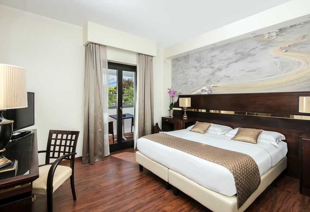 Hotel St.Mauritius ฟอร์เต เดย์ มาร์มี ภายนอก รูปภาพ