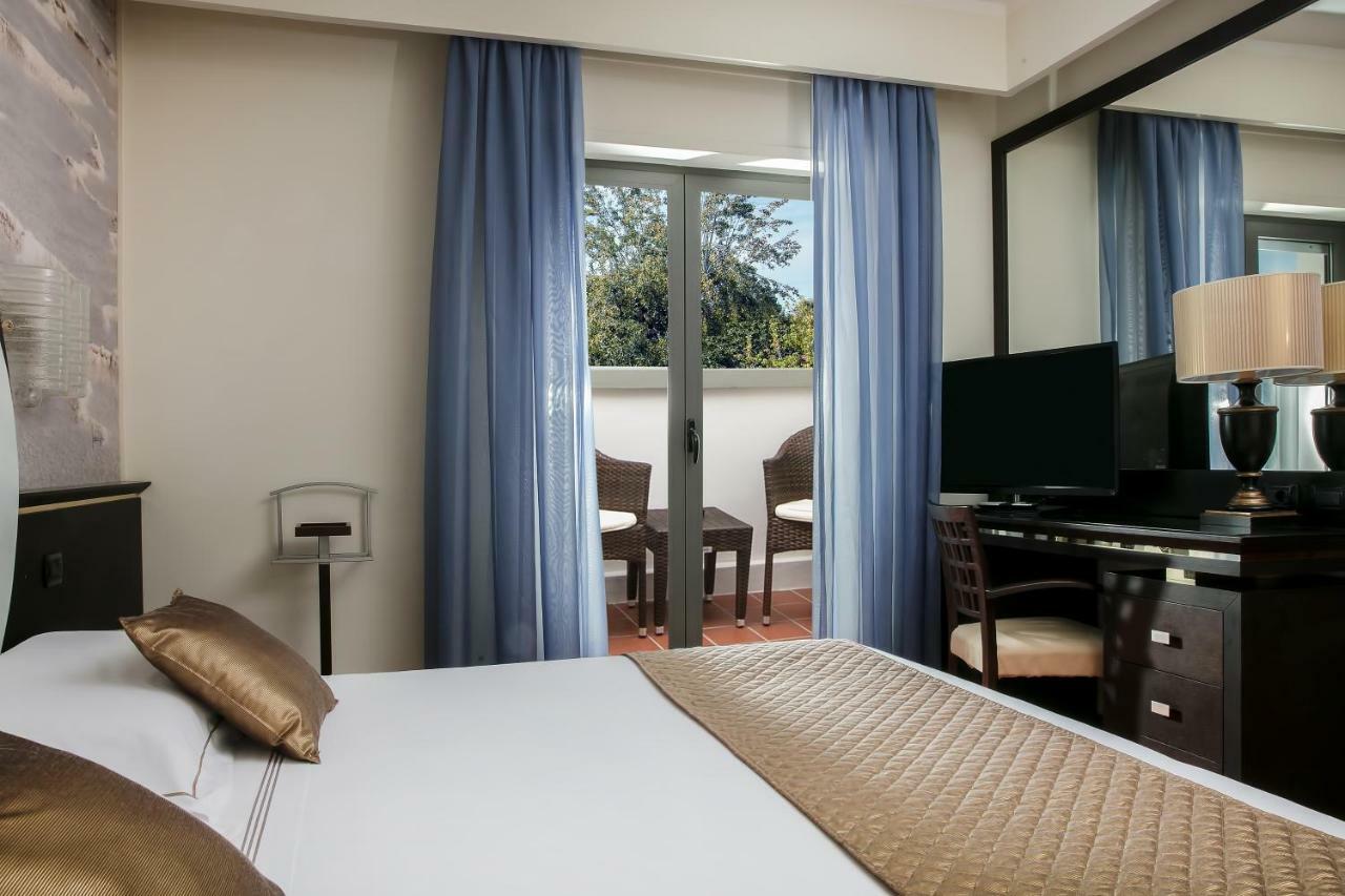 Hotel St.Mauritius ฟอร์เต เดย์ มาร์มี ภายนอก รูปภาพ